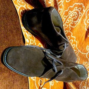 Brown suede men’s boots , never worn size 12m